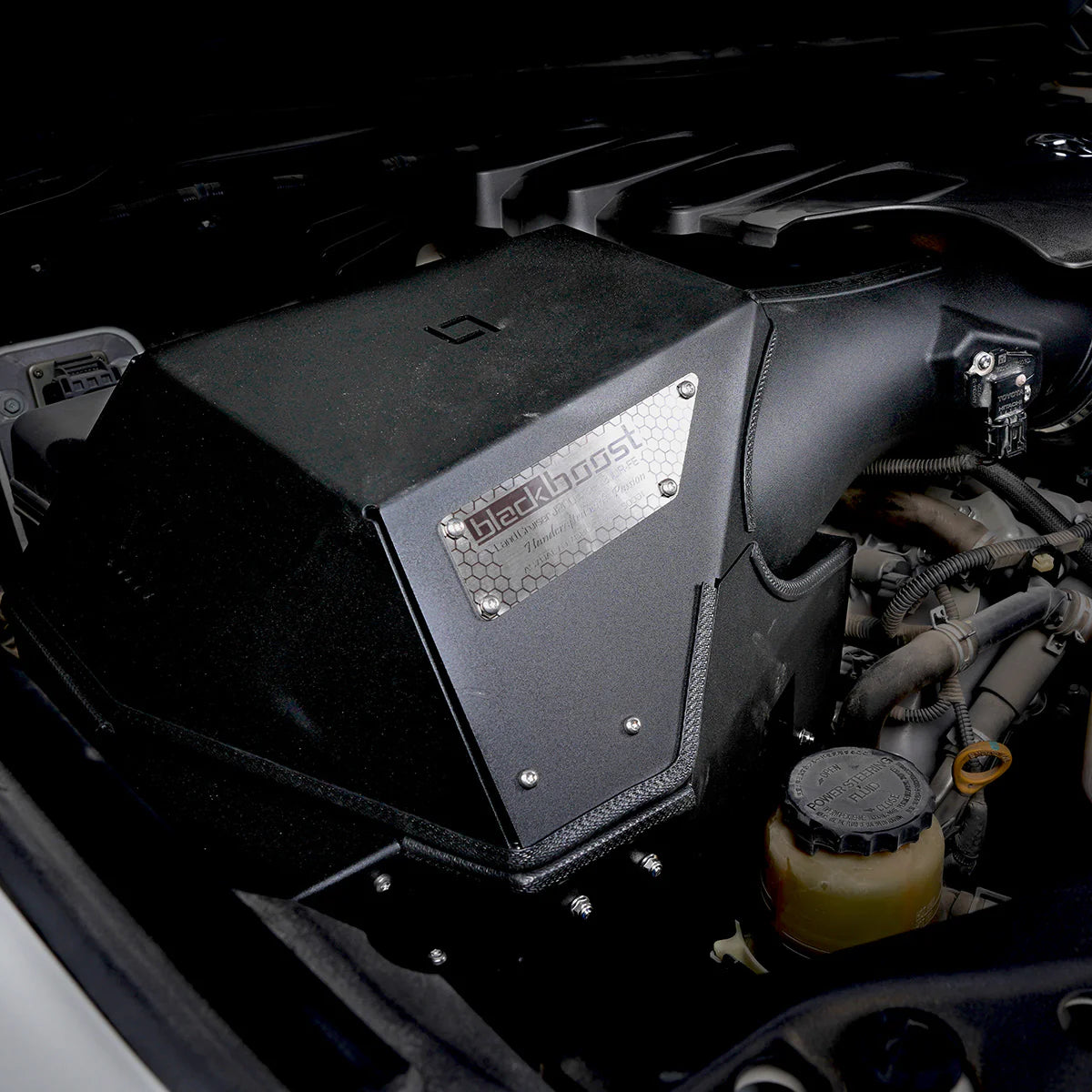 Toyota Land Cruiser J200 Cold Air Intake