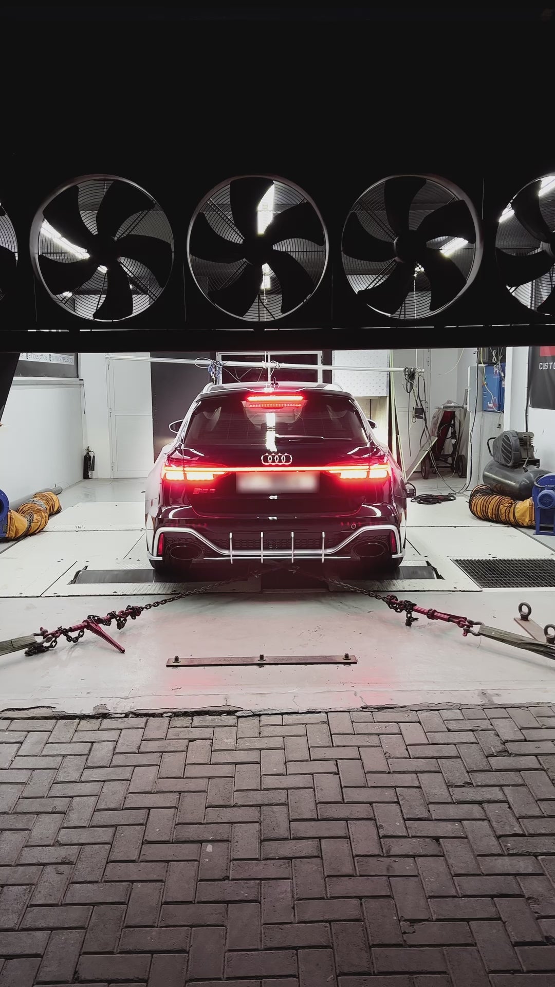 Audi RS6 Avant Downpipes + Midpipes (C8)